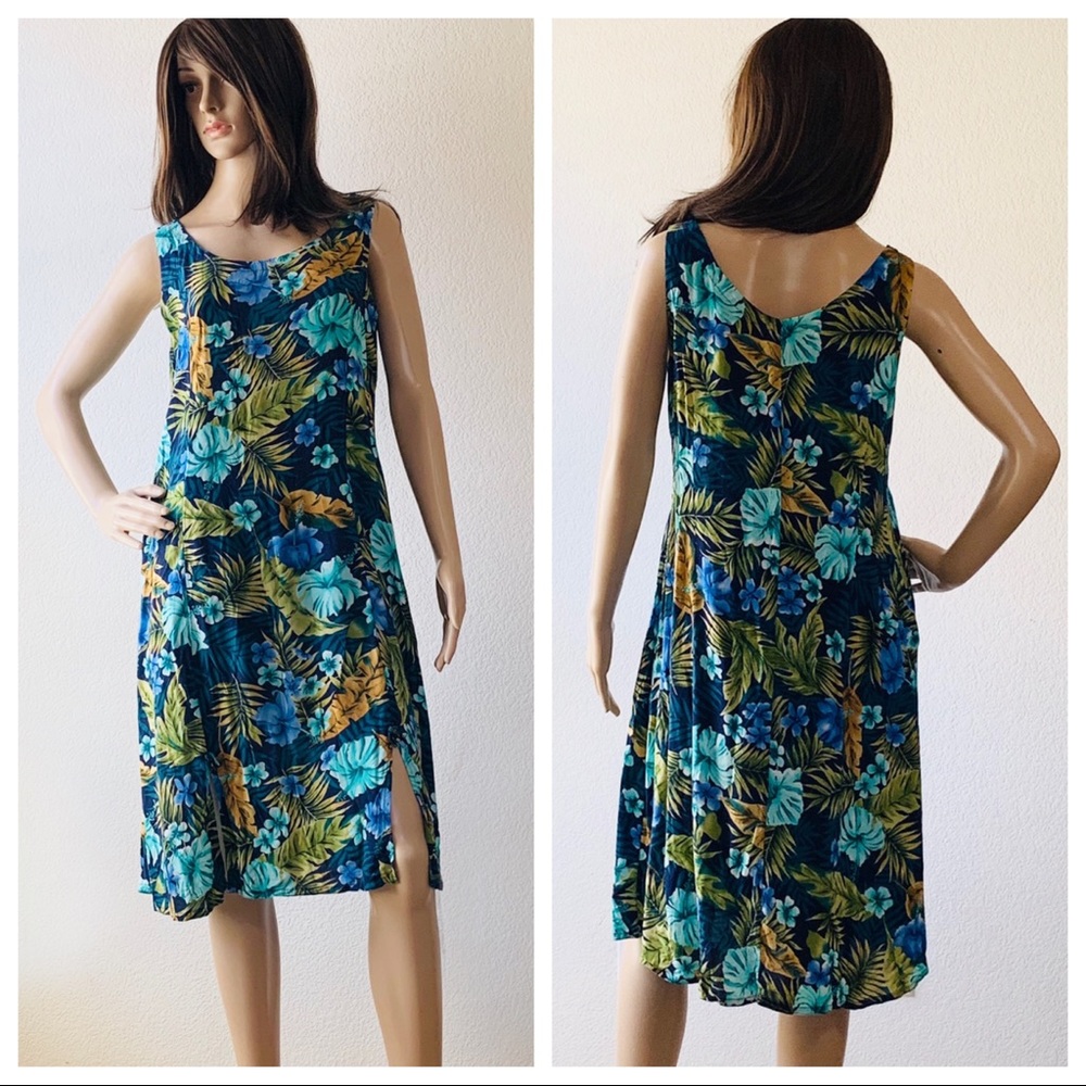 NWOT Floral Sundress - Picture 1 of 6